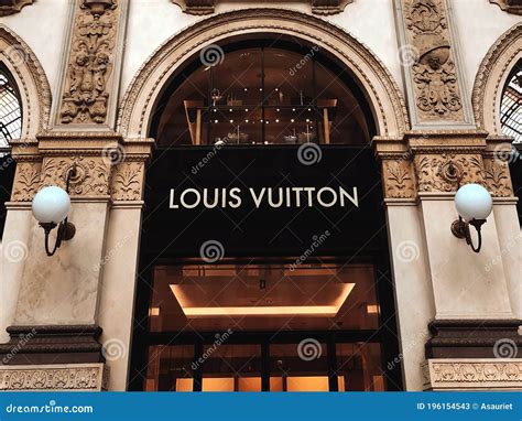 louis vuitton galleria vittorio emanuele ii